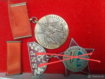 ODZNAKY VYZNAMENANIA VOJENSKE KOMPASY - 5