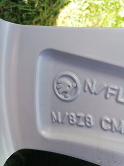 alu Škoda Fabia IV zimní 185/65/15 zánovní TOP - 5