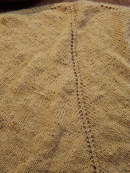 Pletený šátek hořčicové barvy - 5