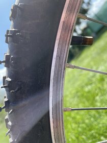 Prodám zánovní dětské kolo. - 5