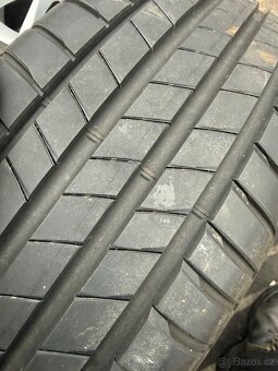 Letní kola Mercedes A B w177 205/55 R17 ET44 - 5
