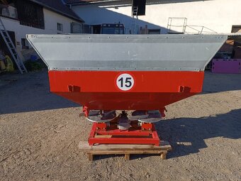 Rozmetadlo průmyslových hnojiv JAR-MET - 5