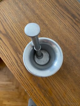 Hliníkový hmoždíř s tloukem - 5