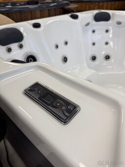 Vířivka Trento - 5