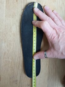 Prodám vodě odolné dětské zimní boty - 5