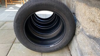 Prodám 4ks celoročních pneu 205/55/16 - 5