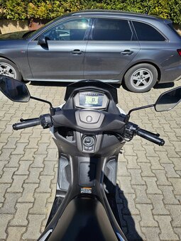 Yamaha nmax 125 2023 - 5