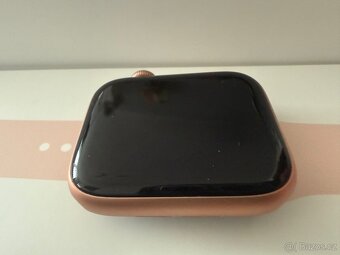 Prodám Apple Watch series 5, 44mm Rosegold Aluminium - 5