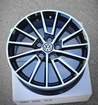 alu kola 5x112 17 \\\ . 5X112 r17 - 5