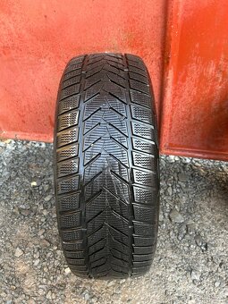 Prodám gumy 235/55/17 - 5