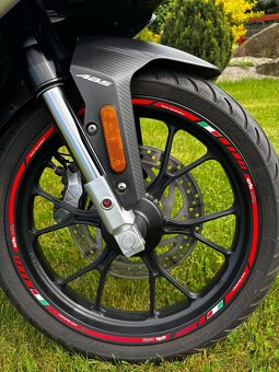 Aprilia rs 125 4T - 5
