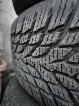 Komplet kola 205/55 R16 zimní pneu Superb - 5