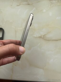 iPhone 15 pro 256gb REZRVACE - 5