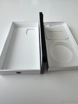 Apple iPhone 13 - 5
