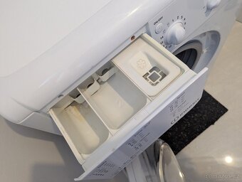 Pračka Indesit IWSC 51051 C ECO - 5