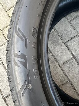 Použité letní pneu: 305/40/20 BMW - 5