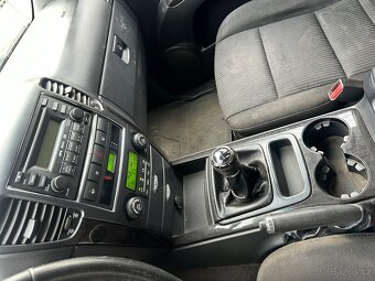 Kia Sorento 2.5 nafta - 5