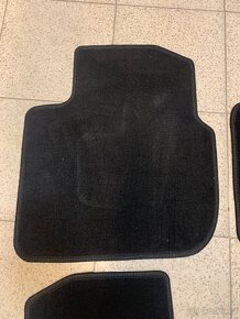 Prodám koberečky Škoda Rapid - 5