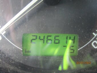 ŠKODA OKTÁVIA 1.COMBI 1,6i 75kw - 5