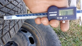 Pneumatiky na discích škoda Octavia 1 - 5