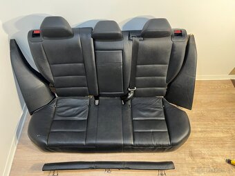 /// Interiér-sedačky Mercedes Benz W204 combi /// - 5