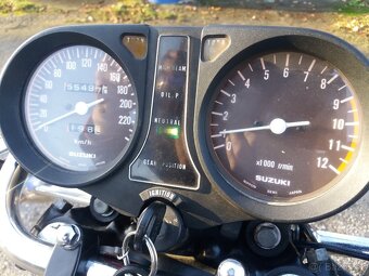 Suzuki GS 750 E - 5
