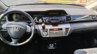 Honda FR-V 1.7 92 KW - 5