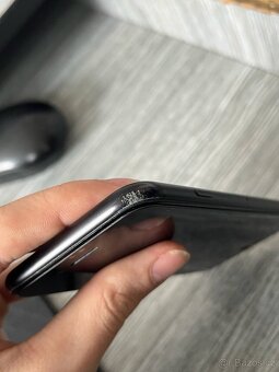 iPhone se 2020 - 5
