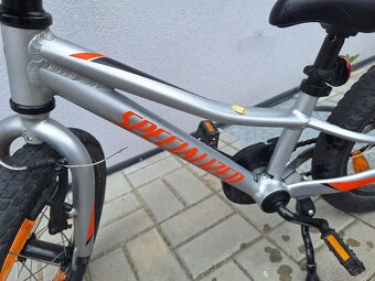 Detske kolo specialized 16 - 5