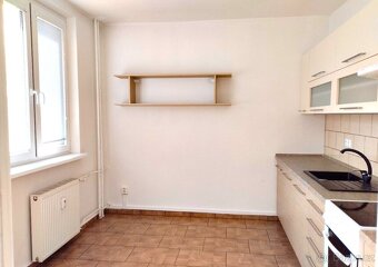 Pronájem bytu 2+1 65 m² Razová - 5