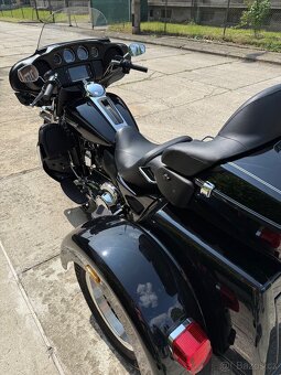 Harley-Davidson Tri Glide Ultra, TOP STAV, najeto 950 km - 5