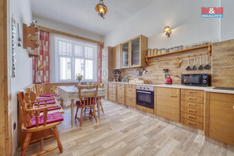 Prodej bytu 3+1, 118 m², Cheb, ul. 26. dubna - 5