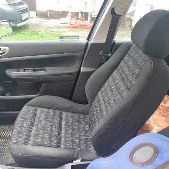 Prodám Peugeot 307 kombi - 5