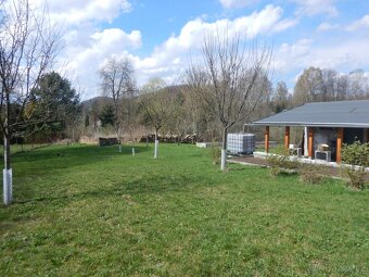 Rodinný dům 4+1 se zahradou o rozloze 2200 m² – Šidlov - 5