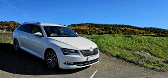 Škoda Superb Combi 6/18 206kw DSG6 L&K Webasto - 5