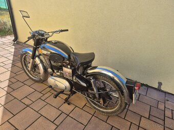 Royal Enfield Bullet 350 rok 1972 - 5