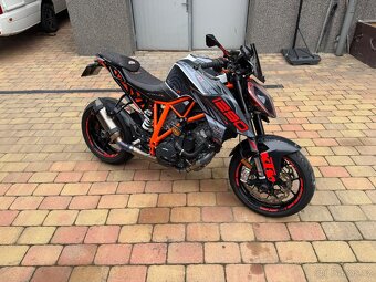 KTM Superduke 1290R - 5