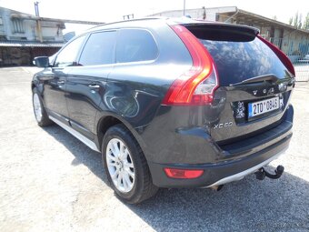 Prodám Volvo XC60, 2.4 D5 136kw 4x4 Automat Tažné - 5