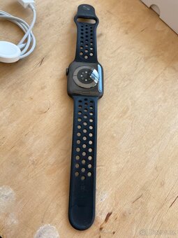 Apple Watch Series 6 Nike - 5