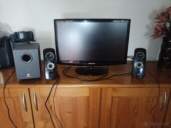 Prodám monitor Samsung - 5