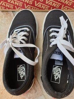 Tenisky - plátěnky - kecky Vans vel. 32,5 top stav - 5