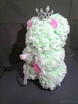 Medvídek z pěnových růží - Mentolový - 5