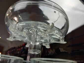 DÁVKOVAČ A DRŽÁK na panáky - 5