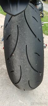 yamaha r1 r.v.2007 - 5