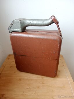 Kanystr 10 L plechový DÍLO - 5