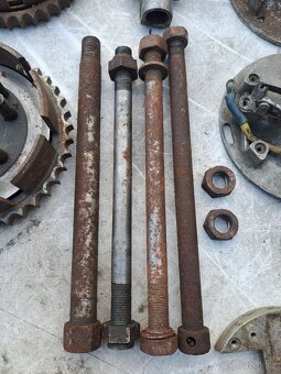 Náhradní díly ČZ 125 C,T - 5