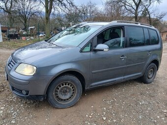 VW Touran 2.0TDi 103kw automat - 5