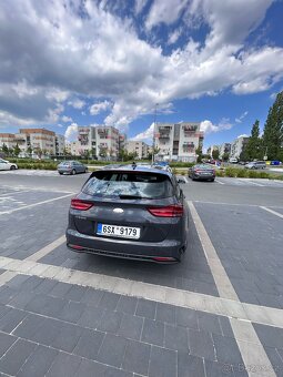 Kia ceed 1.6 crdi AUTOMAT - 5
