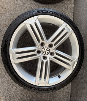 VW originál letní sada kol R19 - 5