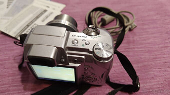 Olympus SP-510UZ – 10x zoom, 7.1 MPx - 5